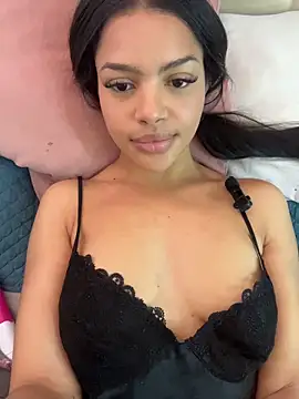 Snapshot of MeganHillss chatting on February 26, 2026, 2:17 pm MeganHillss online show from February 26, 2026, 2:17 pm