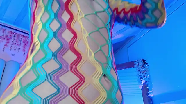 SweetRenata  online show from October 16, 2025, 11:18 am