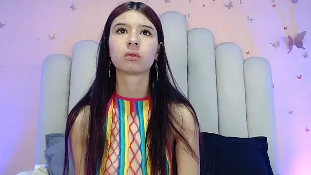 SweetRenata  online show from October 11, 2025, 11:22 am