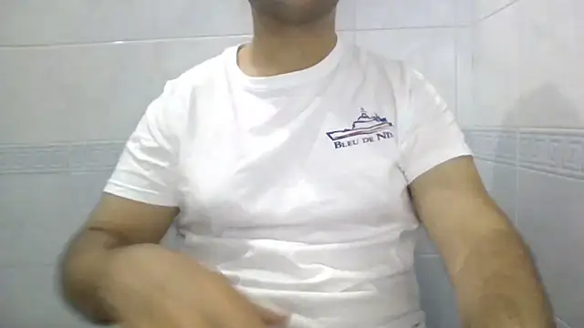 Snapshot of sci69 chatting on May 22, 2026, 9:02 pm sci69 online show from May 22, 2026, 9:02 pm