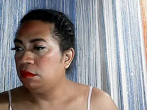 HotAlezia online show from April 1, 2026, 12:13 am