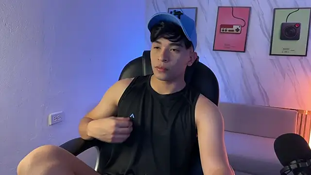 David Nova online show from November 24, 2025, 12:43 am