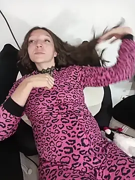 Lucy colee online show from March 9, 2026, 6:22 pm