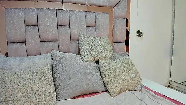 Snapshot of kaorybliss chatting on January 8, 2026, 12:00 pm kaorybliss online show from January 8, 2026, 12:00 pm