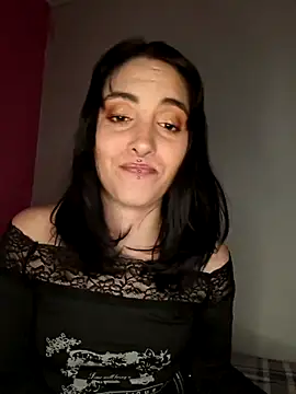 JulieGoth online show from October 20, 2025, 2:24 am
