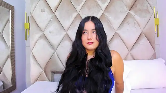 Snapshot of GabyParker_ chatting on April 18, 2026, 12:07 pm GabyParker online show from April 18, 2026, 12:07 pm