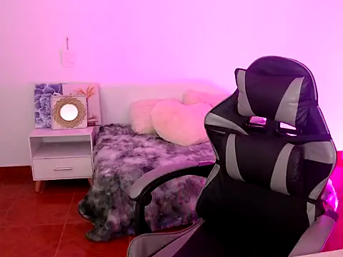 sofia  666 online show from November 19, 2025, 7:14 pm