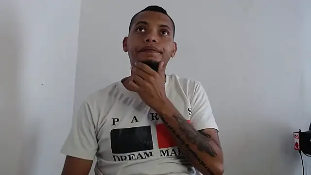 Snapshot of drako_monster chatting on May 25, 2026, 4:28 pm drako monster online show from May 25, 2026, 4:28 pm