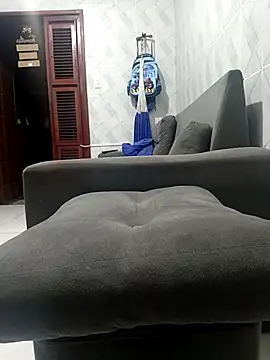 loizasilva online show from November 7, 2025, 3:22 am