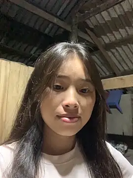 Han-han123 online show from November 7, 2025, 12:10 pm