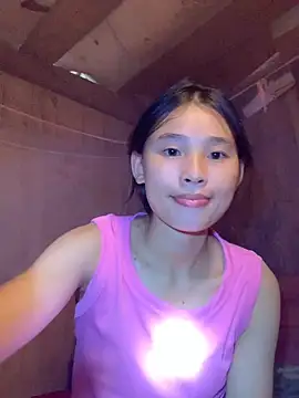 Han-han123 online show from October 10, 2025, 5:41 am