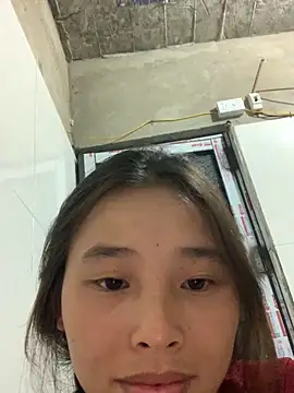 Han-han123 online show from October 28, 2025, 2:05 pm