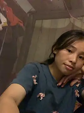 Han-han123 online show from October 8, 2025, 1:34 pm
