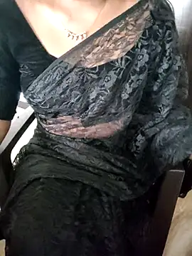 Tamilmallu-duskygirl03 online show from November 17, 2025, 6:39 am