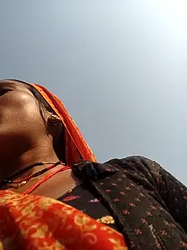 Co punam online show from November 28, 2025, 7:41 am