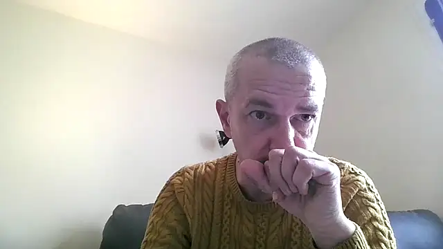 Nyctalopie8579 online show from April 4, 2026, 3:18 pm
