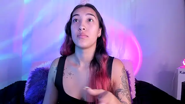 HeidyRousse online show from May 28, 2026, 1:17 pm