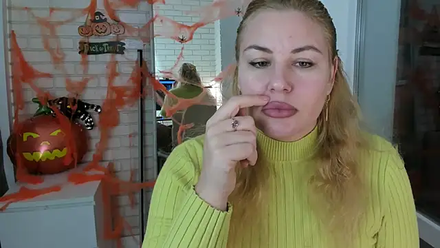 Snapshot of Passion-Blondy chatting on October 27, 2025, 4:41 pm Passion-Blondy online show from October 27, 2025, 4:41 pm