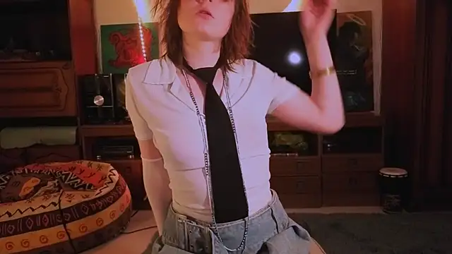 Snapshot of liquid0fluid0 chatting on February 27, 2026, 5:35 pm liquid0fluid0 online show from February 27, 2026, 5:35 pm