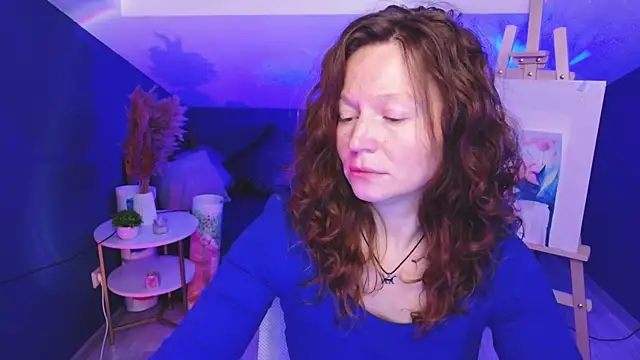 Snapshot of AuroraBorealis__ chatting on October 12, 2025, 6:37 am AuroraBorealis online show from October 12, 2025, 6:37 am