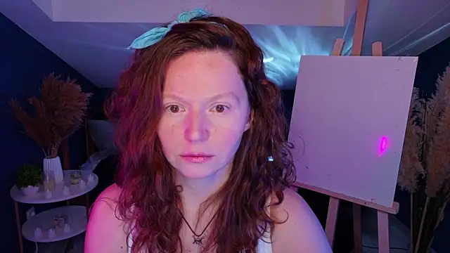 Snapshot of AuroraBorealis__ chatting on November 6, 2025, 6:28 am AuroraBorealis online show from November 6, 2025, 6:28 am