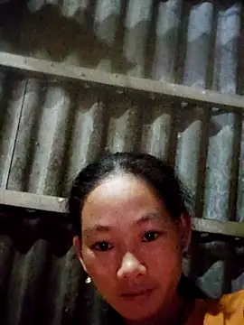 gio-thu online show from October 20, 2025, 11:33 am