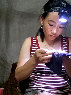 Snapshot of gio-thu chatting on July 10, 2026, 1:11 pm gio-thu online show from July 10, 2026, 1:11 pm