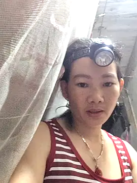 Snapshot of gio-thu chatting on July 11, 2026, 1:28 am gio-thu online show from July 11, 2026, 1:28 am