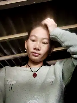 gio-thu online show from October 26, 2025, 2:34 am