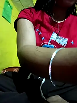 Snapshot of Kiara_4u chatting on October 30, 2025, 6:23 am Kiara 4u online show from October 30, 2025, 6:23 am