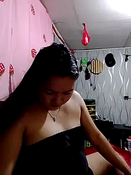 Snapshot of sweetannie13 chatting on February 7, 2026, 4:31 am sweetannie13 online show from February 7, 2026, 4:31 am