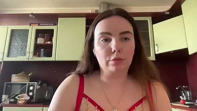 Sovienne online show from June 10, 2026, 1:01 pm