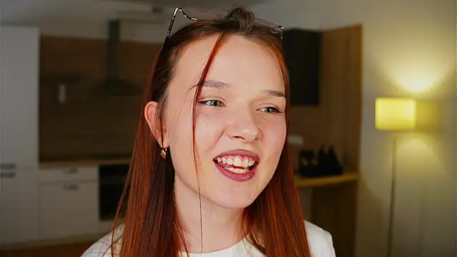 RonnieSchmertz online show from October 16, 2025, 5:10 pm