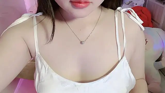Snapshot of BeChinh_Lee chatting on April 28, 2026, 3:16 pm BeChinh Lee online show from April 28, 2026, 3:16 pm