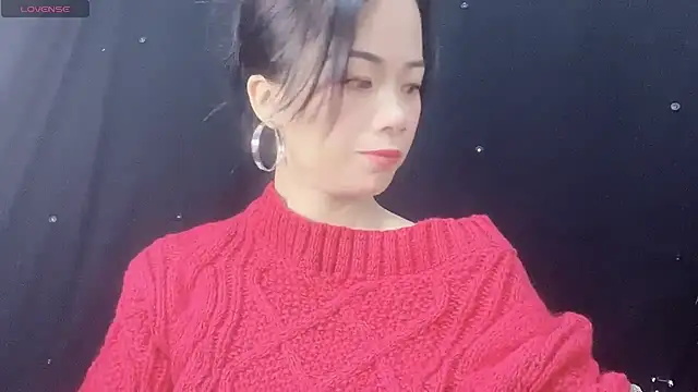 Snapshot of Lynnalltop-165-KeKe chatting on November 5, 2025, 12:47 am Lynnalltop-165-KeKe online show from November 5, 2025, 12:47 am