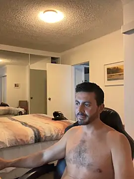 Snapshot of DrDreAu chatting on November 7, 2025, 3:55 am DrDreAu online show from November 7, 2025, 3:55 am