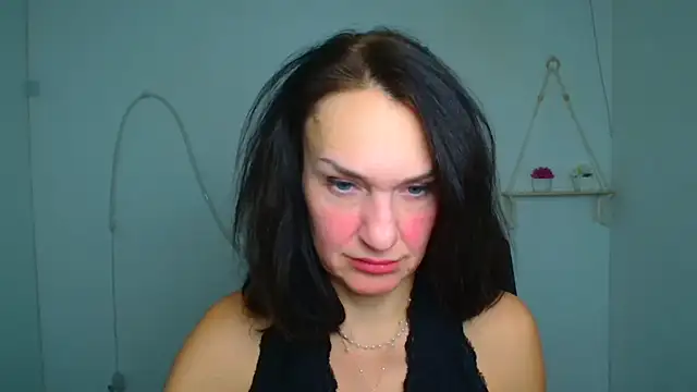 Snapshot of Rosie_Rosee chatting on February 22, 2026, 2:08 pm Rosie Rosee online show from February 22, 2026, 2:08 pm