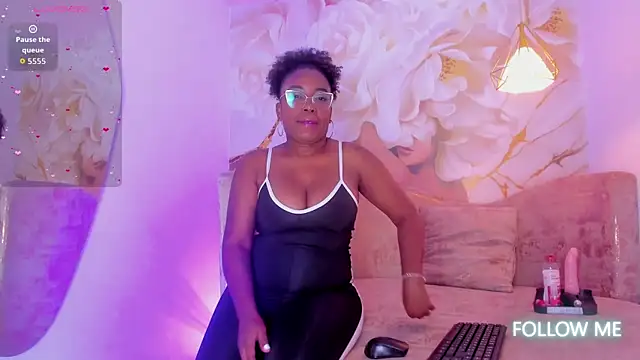 ChannelCroix online show from October 17, 2025, 7:26 pm