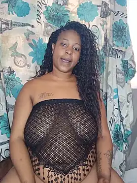 Snapshot of ZuriVixen chatting on May 29, 2026, 2:01 pm ZuriVixen online show from May 29, 2026, 2:01 pm
