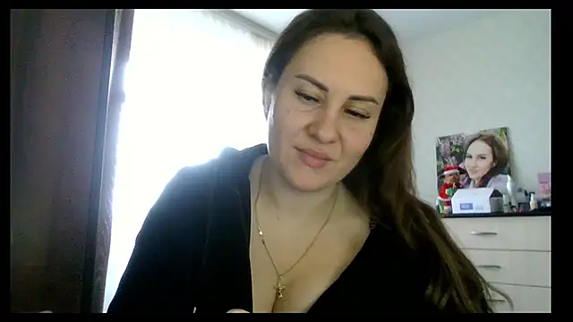 MeadowEyes online show from December 22, 2025, 8:36 am