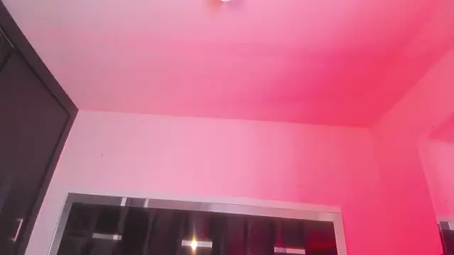 Cami KingSex online show from June 18, 2026, 7:52 pm