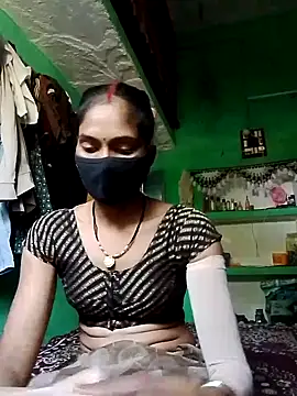 Snapshot of nainshilodhi28 chatting on November 13, 2025, 8:07 am nainshilodhi28 online show from November 13, 2025, 8:07 am