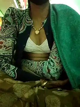 Snapshot of nainshilodhi28 chatting on November 8, 2025, 6:55 pm nainshilodhi28 online show from November 8, 2025, 6:55 pm