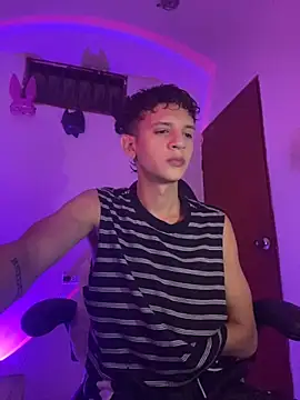 tylernova online show from October 23, 2025, 3:27 am