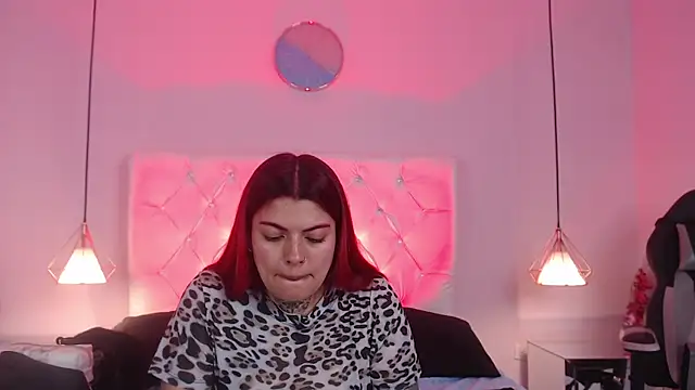 Bubbiecherry online show from November 7, 2025, 7:40 pm