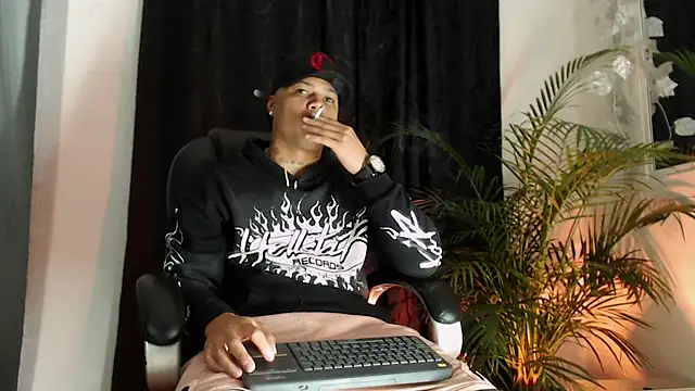 Boyhot 00 online show from February 9, 2026, 1:36 am