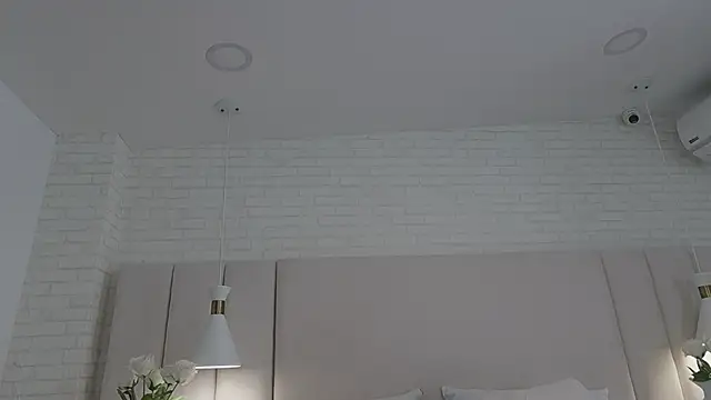 Snapshot of nina_gb chatting on February 9, 2026, 3:43 pm nina gb online show from February 9, 2026, 3:43 pm