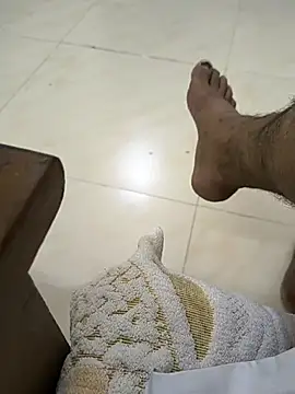 Snapshot of Yogesh_89 chatting on November 10, 2025, 10:53 am Yogesh 89 online show from November 10, 2025, 10:53 am