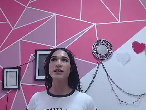 Tifany Adams online show from October 24, 2025, 8:19 pm