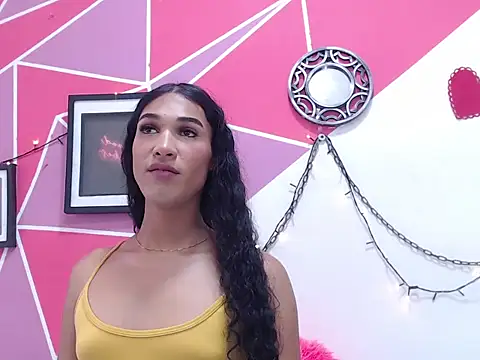 Tifany Adams online show from October 29, 2025, 8:19 pm